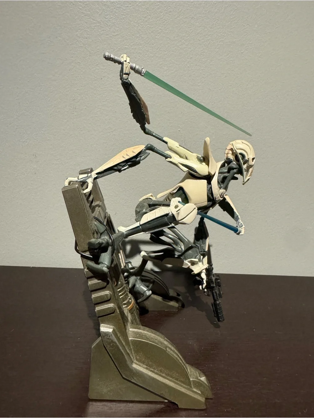 Hasbro Star Wars Unleashed General Grievous Figure 2006 Target Exclusive Used